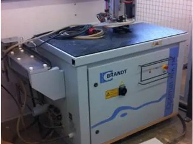 Brandt Formteilefräsmaschine