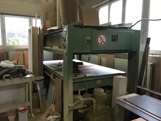 Bürkle Veneer press