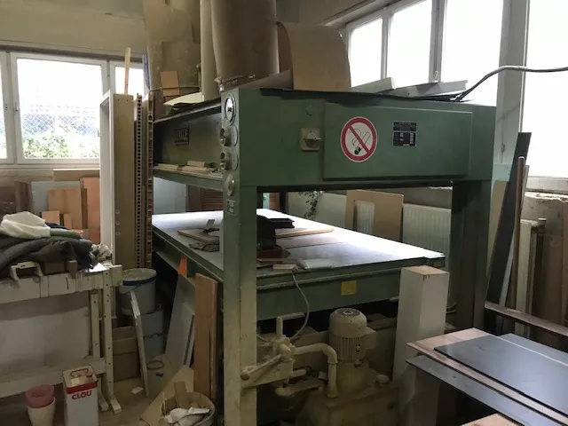 Bürkle Veneer press – Photo 1